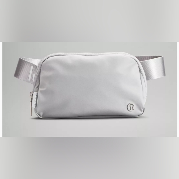 lululemon athletica Handbags - NEW! Lululemon Everywhere Beltbag 1L